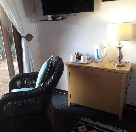 פנסיון Hartbeespoortdam Lodge