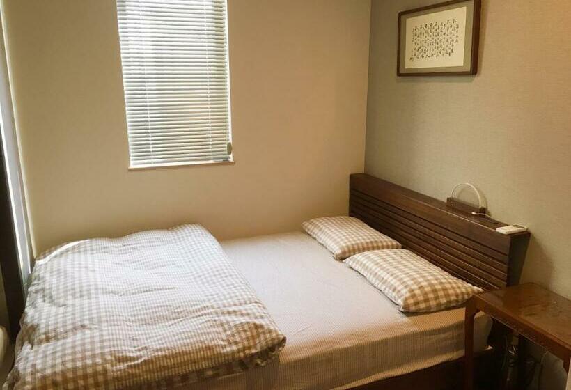 Pension Mini Inn Nara 外国人向け 日本人予約不可