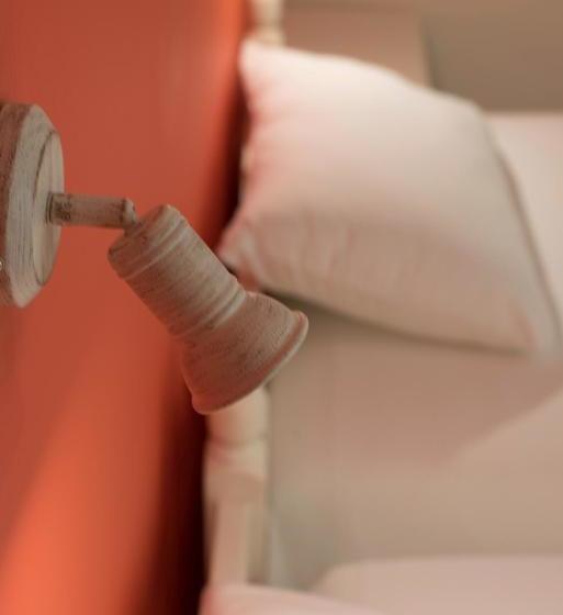 بنسيون Niki Rooms