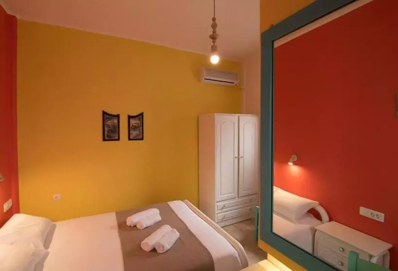 ペンション Niki Rooms