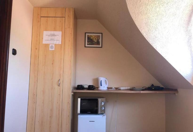 بنسيون óvár 12 Vendégház