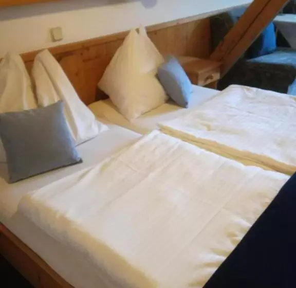 Retkeilymaja Gasthof Platzschmied