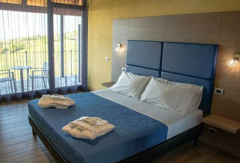 Aamiaismajoitus (B&B) Casa Castella   Adults Only   Langhe