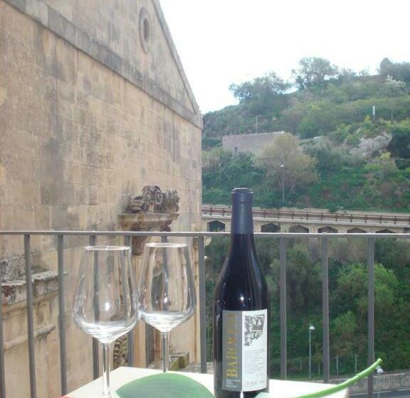 פנסיון San Filippo Neri   Camere