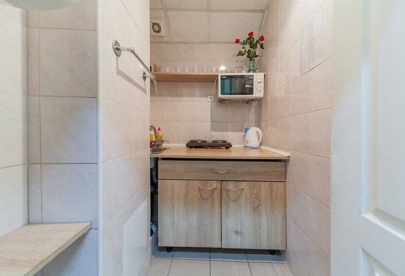 پانسیون Guest House Near Railway Station