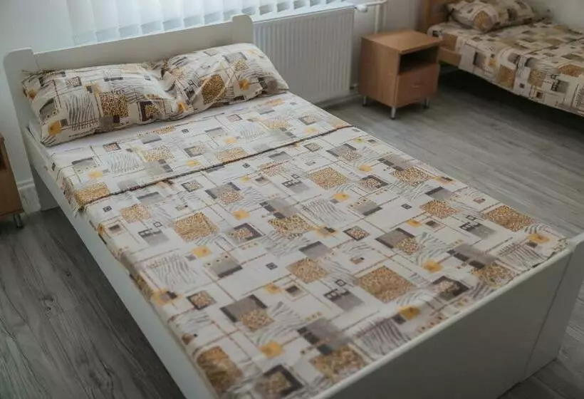پانسیون Guesthouse Tanja