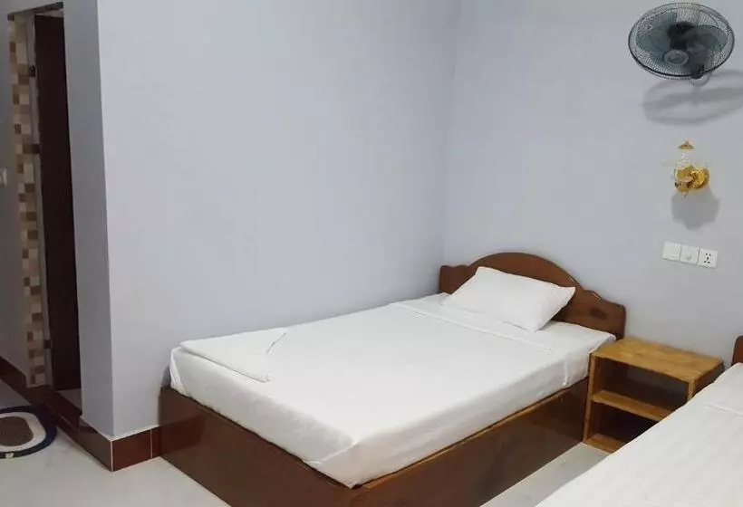 پانسیون Kampongbay Makeng Ii Guesthouse