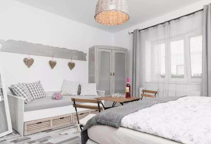 Majatalo Madárlátta Vendégház