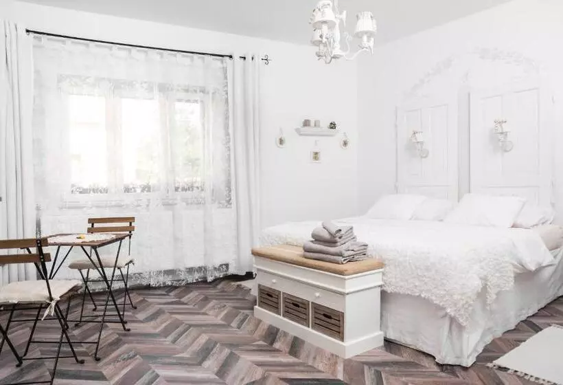 Majatalo Madárlátta Vendégház