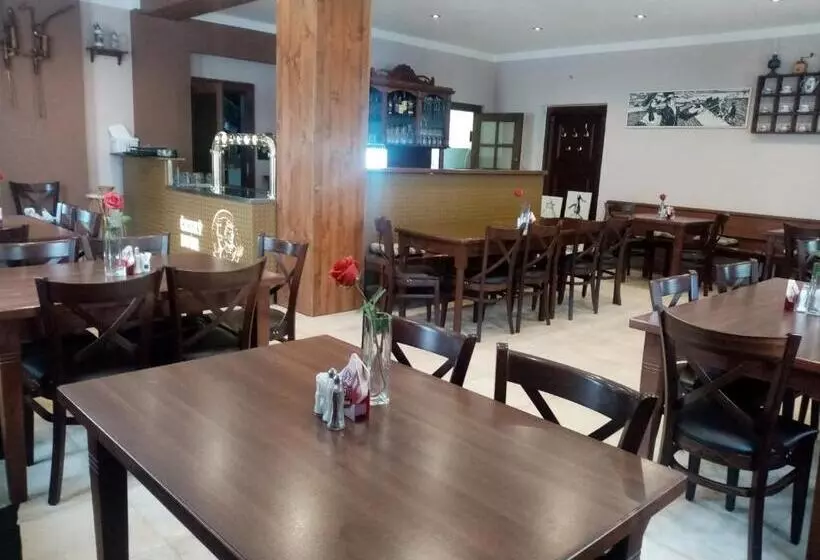 ペンション Penzion český Dvůr