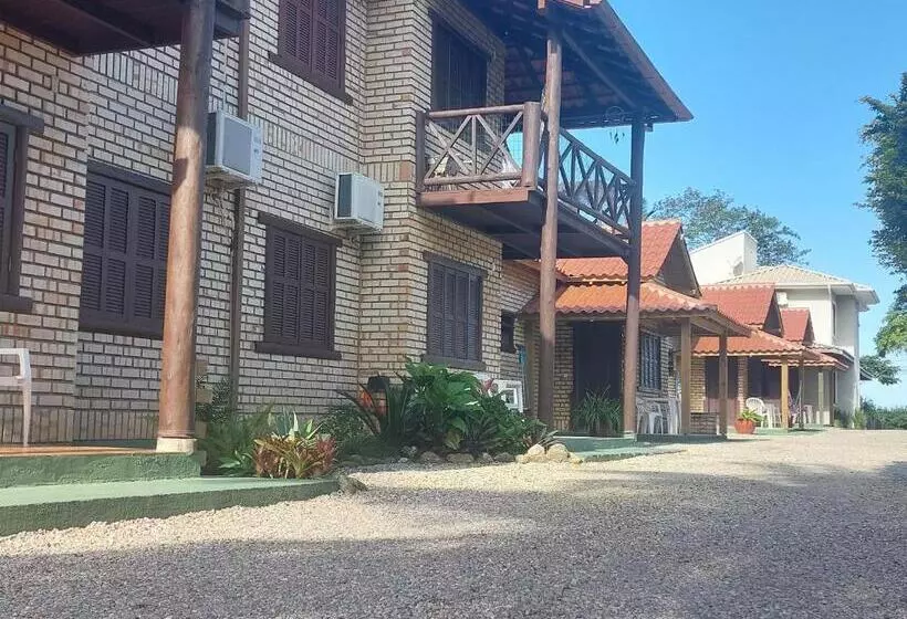 Majatalo Pousada Canto Das Trilhas