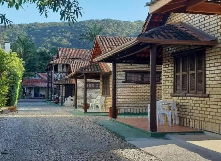 Majatalo Pousada Canto Das Trilhas