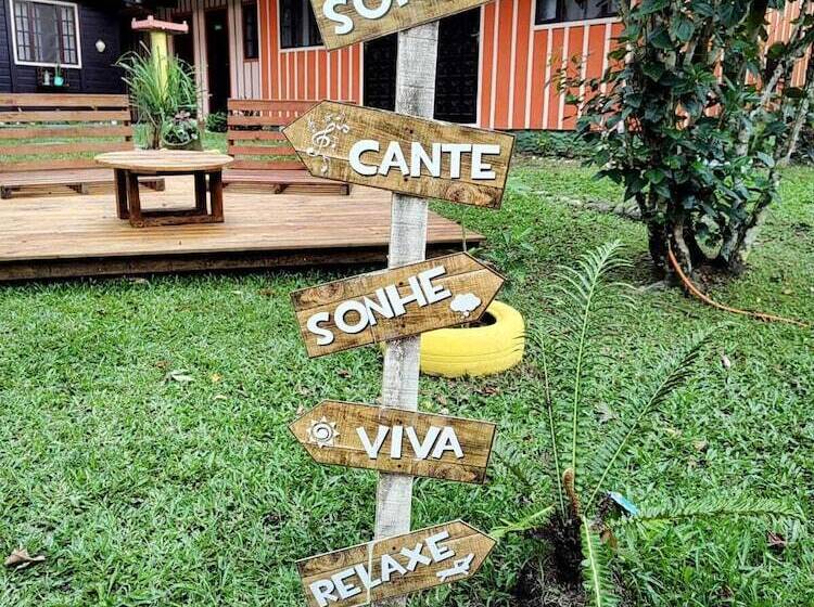 Pension (Hôtel basse catégorie) Pousada Recanto Das Cores