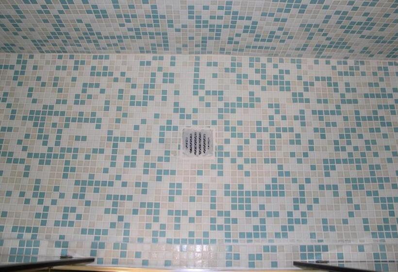 پانسیون Rooms Of Love