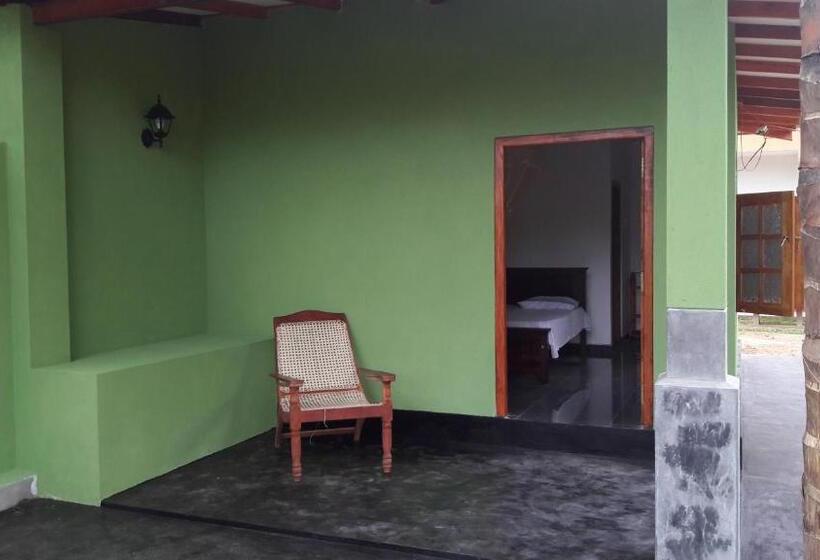 Пансион The Citadel Guest House