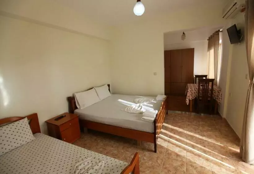 ペンション Villa Mondi