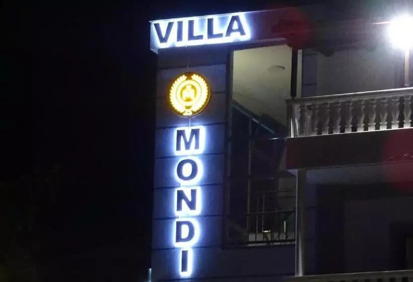 ペンション Villa Mondi