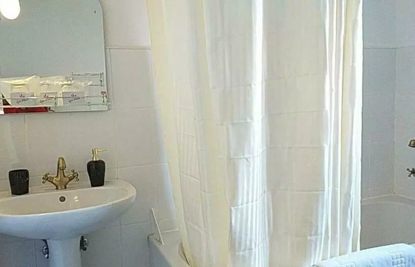 Majatalo Vila Gabriel