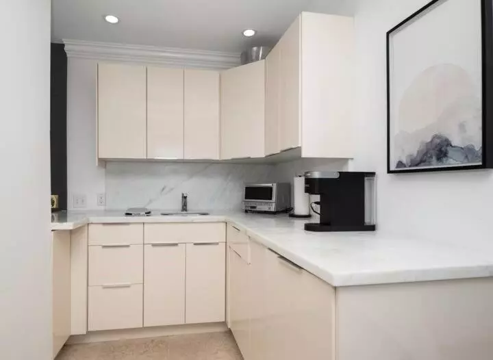 Tropicals Of Palm Beach