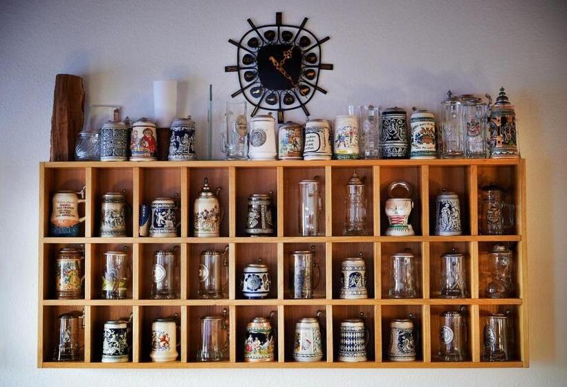 호스텔 Gasthof Mittendorfer