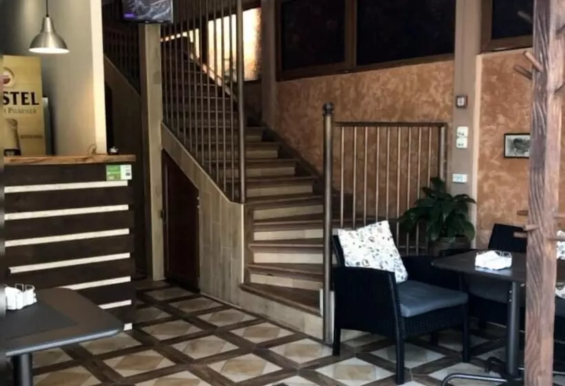 Majatalo Alyans Guest House