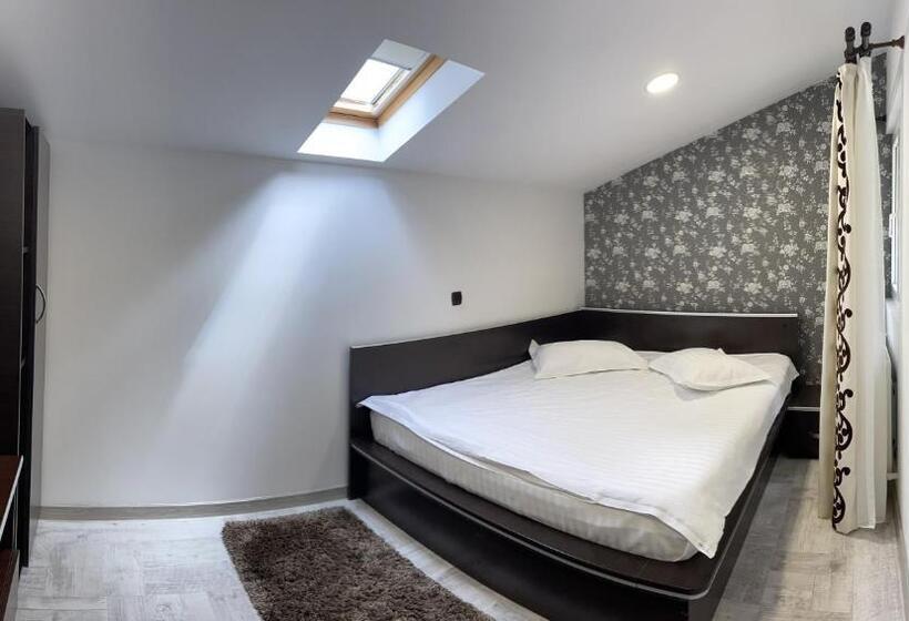 بنسيون Casa Anne Marie