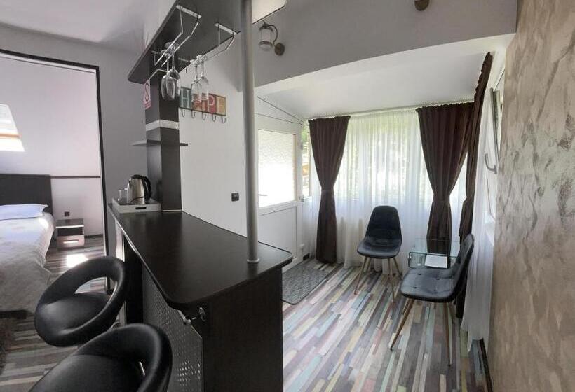 بنسيون Casa Anne Marie