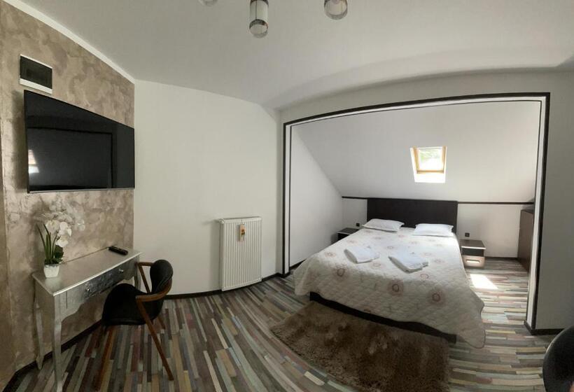 بنسيون Casa Anne Marie