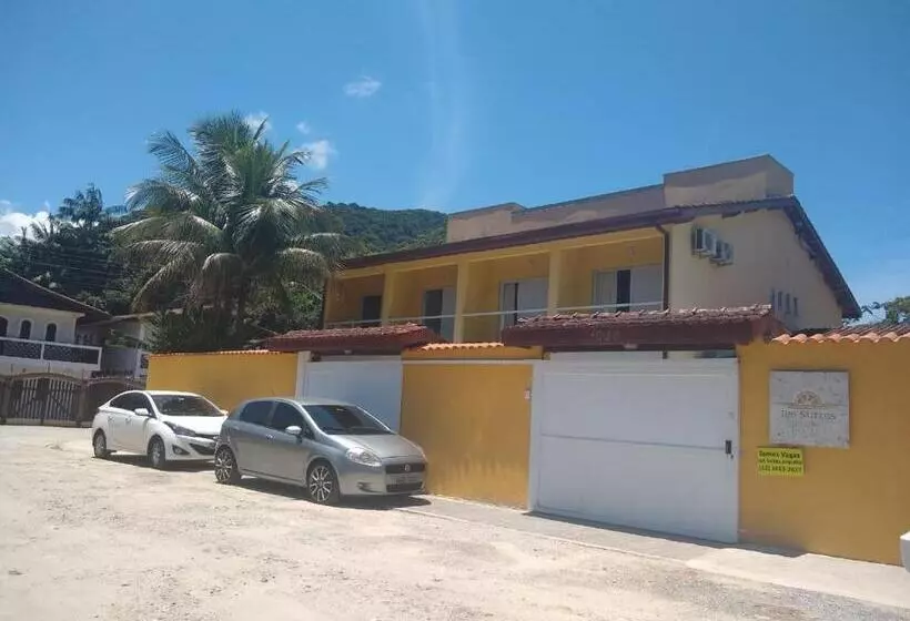 Majatalo Ipê Suites Juquehy