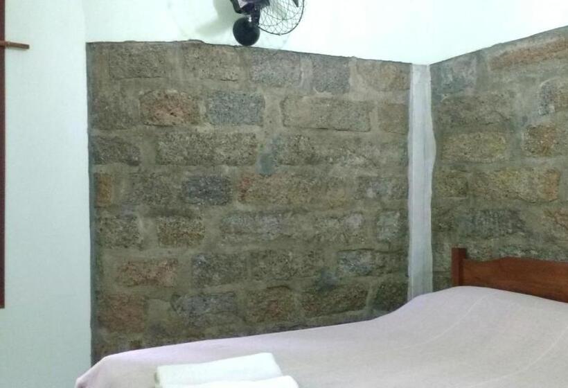 پانسیون Morada Crisálida