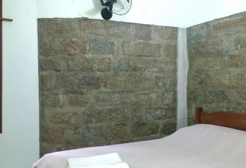 ペンション Morada Crisálida