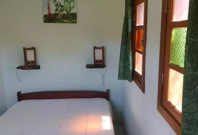 ペンション Morada Crisálida