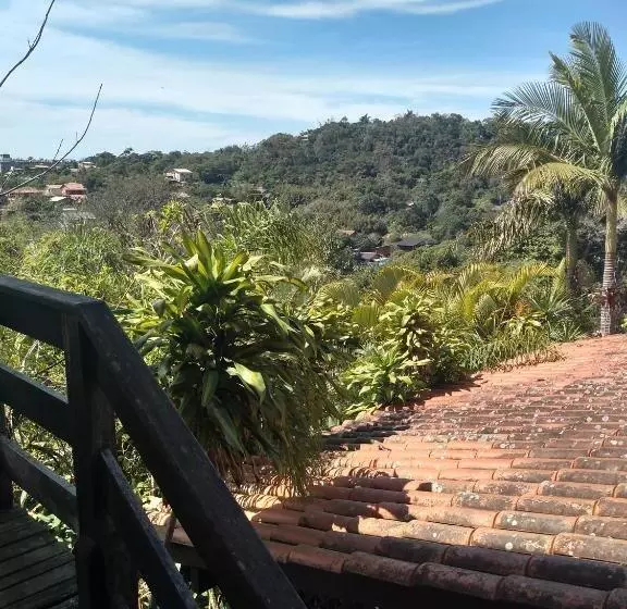 ペンション Morada Crisálida