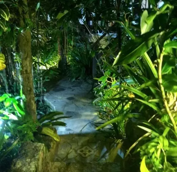 ペンション Morada Crisálida