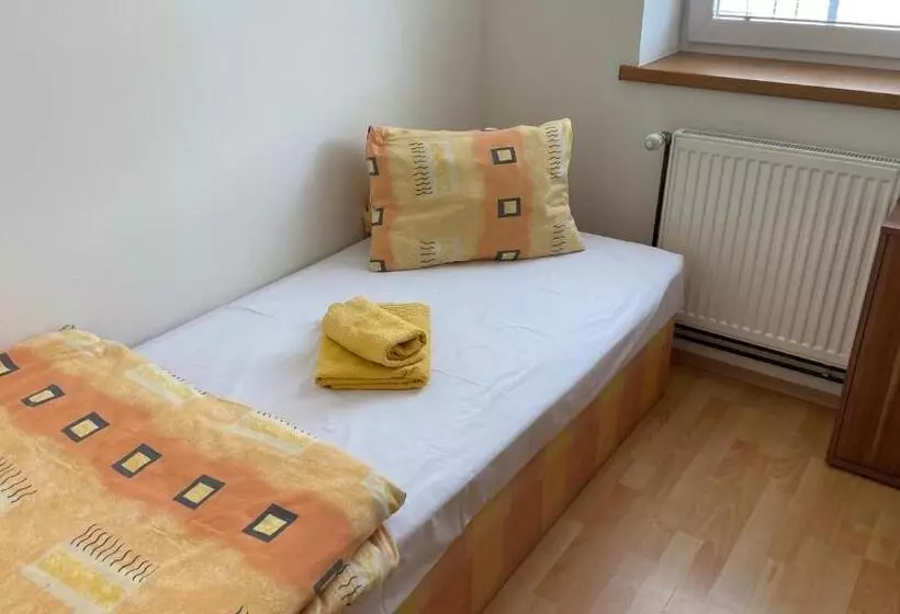 Majatalo Penzion Bamako