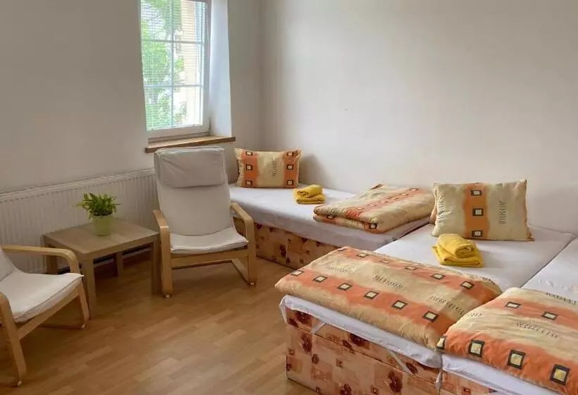 Majatalo Penzion Bamako