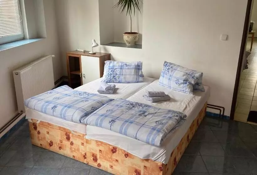 Majatalo Penzion Bamako