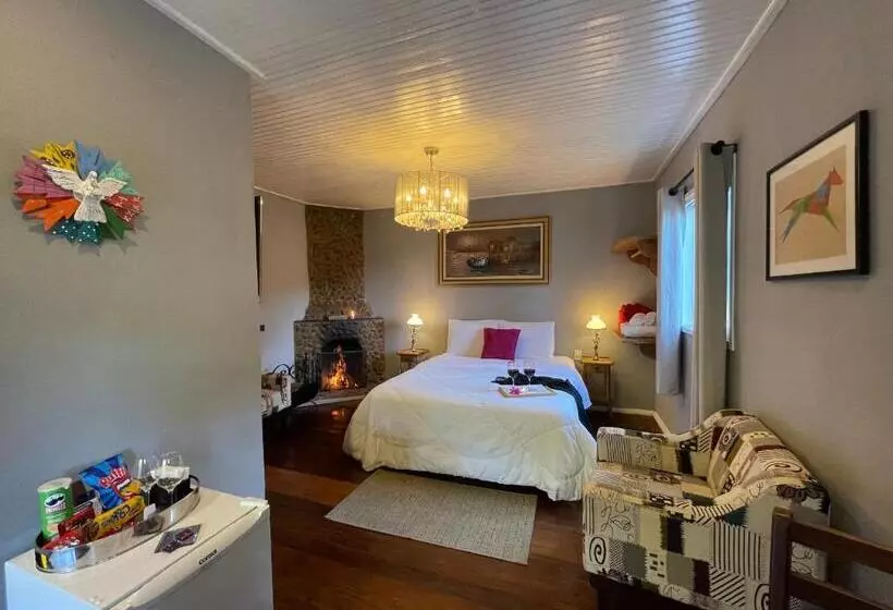 Majatalo Pousada Refúgio Das Aves