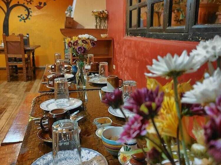 هاستل Hostal Riviera Sucre