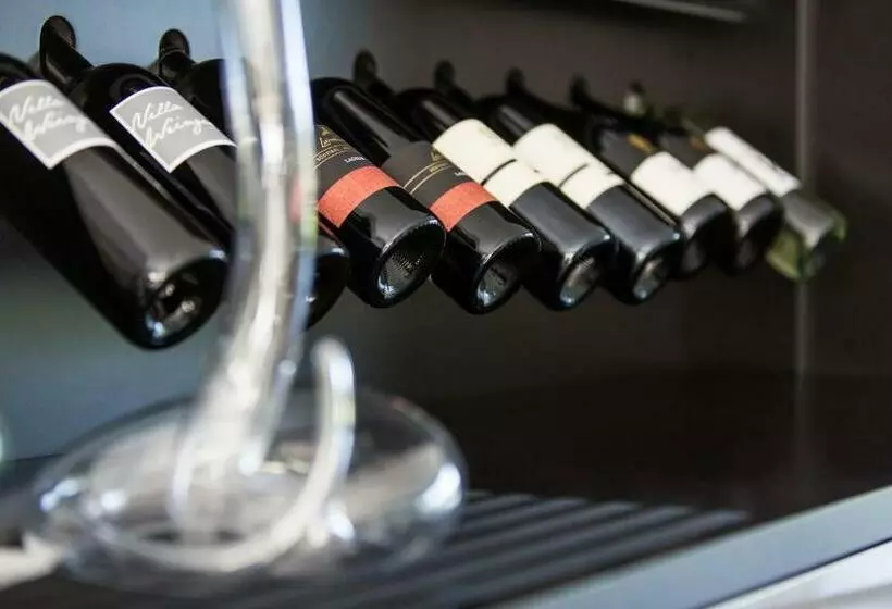 Aamiaismajoitus (B&B) Villa Weingarten