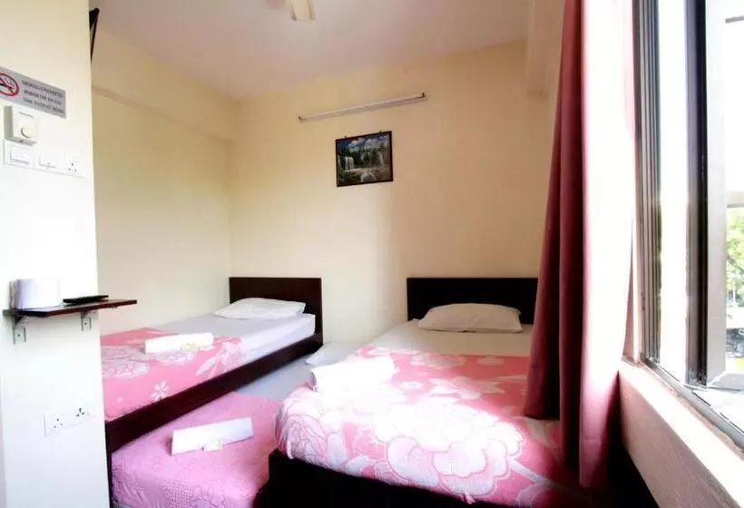 Hotell Broadway Budget