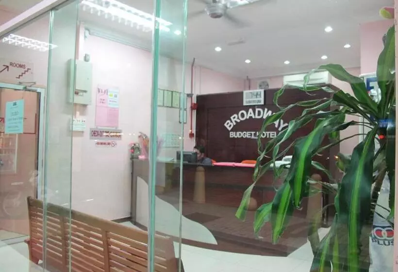 Hotell Broadway Budget