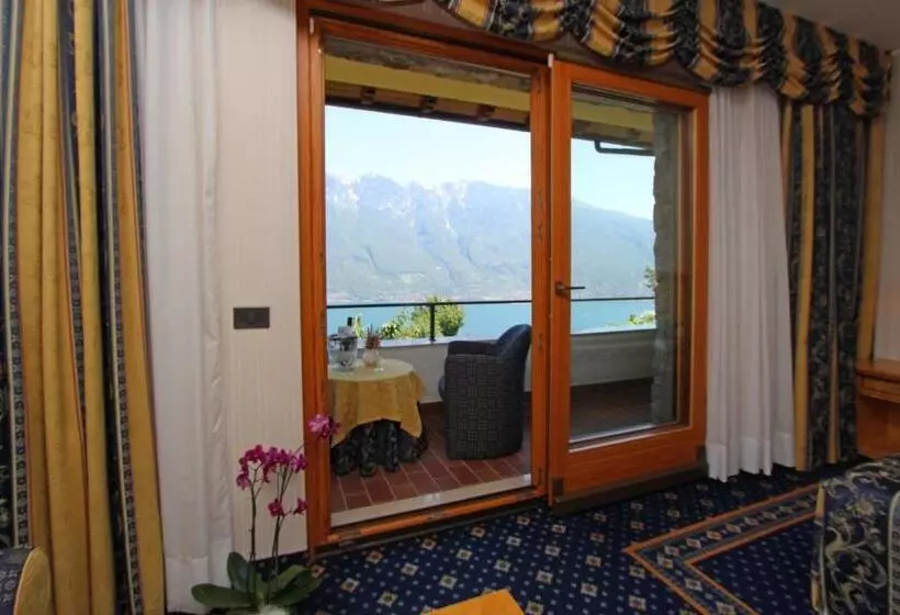 Hotelli Villa Selene