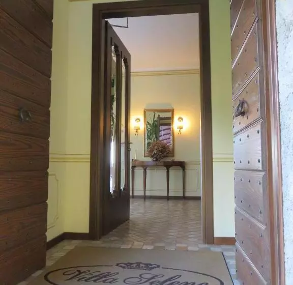 Hotelli Villa Selene