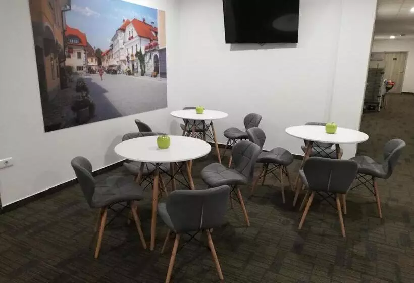 Life Hostel Slovenia