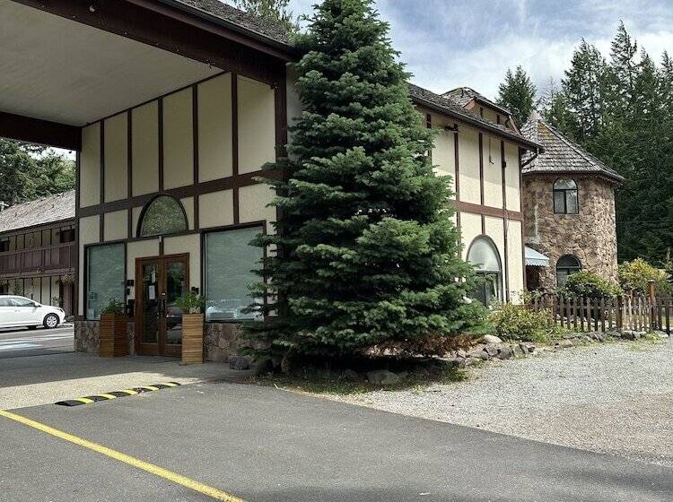 Мотель Packwood Lodge & Cabins