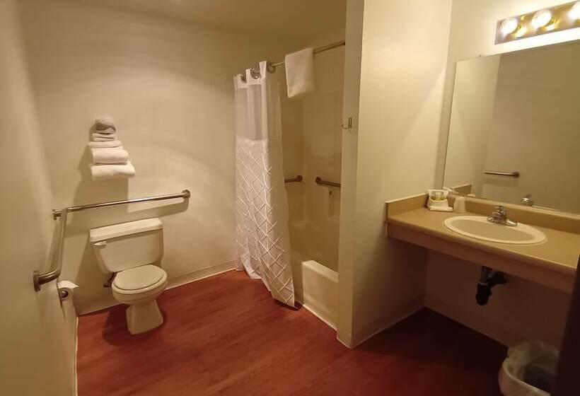 Мотель Packwood Lodge & Cabins