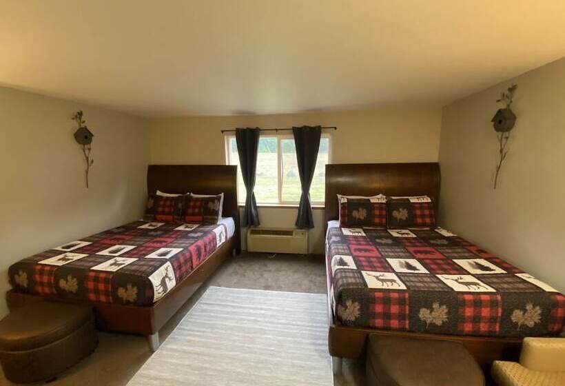 Мотель Packwood Lodge & Cabins