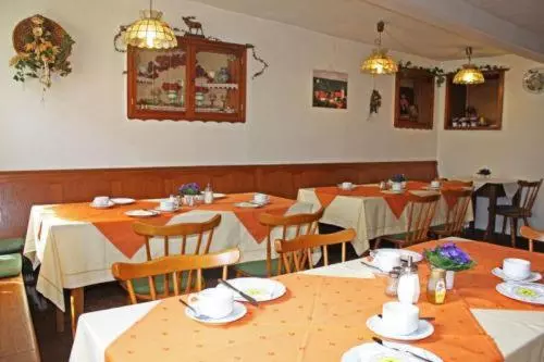 Majatalo Gasthof Zur Krone