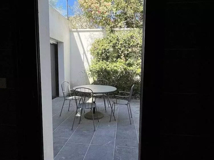 Majatalo Lafitenia Resort